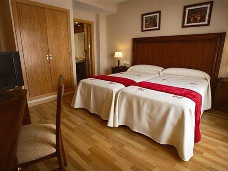 Hotel Arcco Ubeda Екстериор снимка